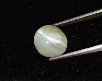 Grüner Chrysoberyll-Katzenauge Cabochon: Edelstein (6,25 Ct)