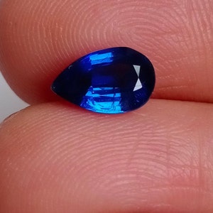 Fantastic Natural Blue kyanite Gemstone,Faceted Gemstone Pear Shape,Topquality Dark Blue EarthMine kyanite, LooseGemstone,Size9.5x6xMM1.65ct