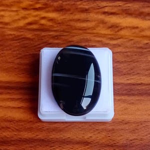 Oval Sulemani Hakik Cabochon: Black & White Agate Gemstone (27x19.6x7.3MM, 33.40 Ct)