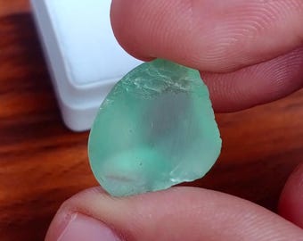 Maldives Ocean Green Fluorite Raw Crystal: Rough Healing Gemstone, 20.65 ct