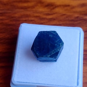 Unheated Madagascar Blue Sapphire Rough Gemstone, 16.90 Ct