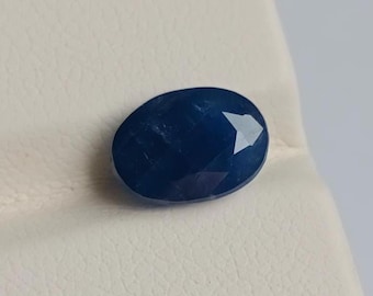 Natural Blue Sapphire Gemstone: 3.10 ct Oval Faceted Untreated Sapphire