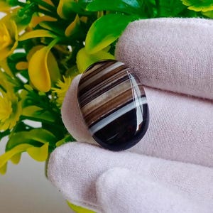 Oval Sulemani Hakik Agate Gemstone: Black & White Pendant Jewelry (25x19MM)