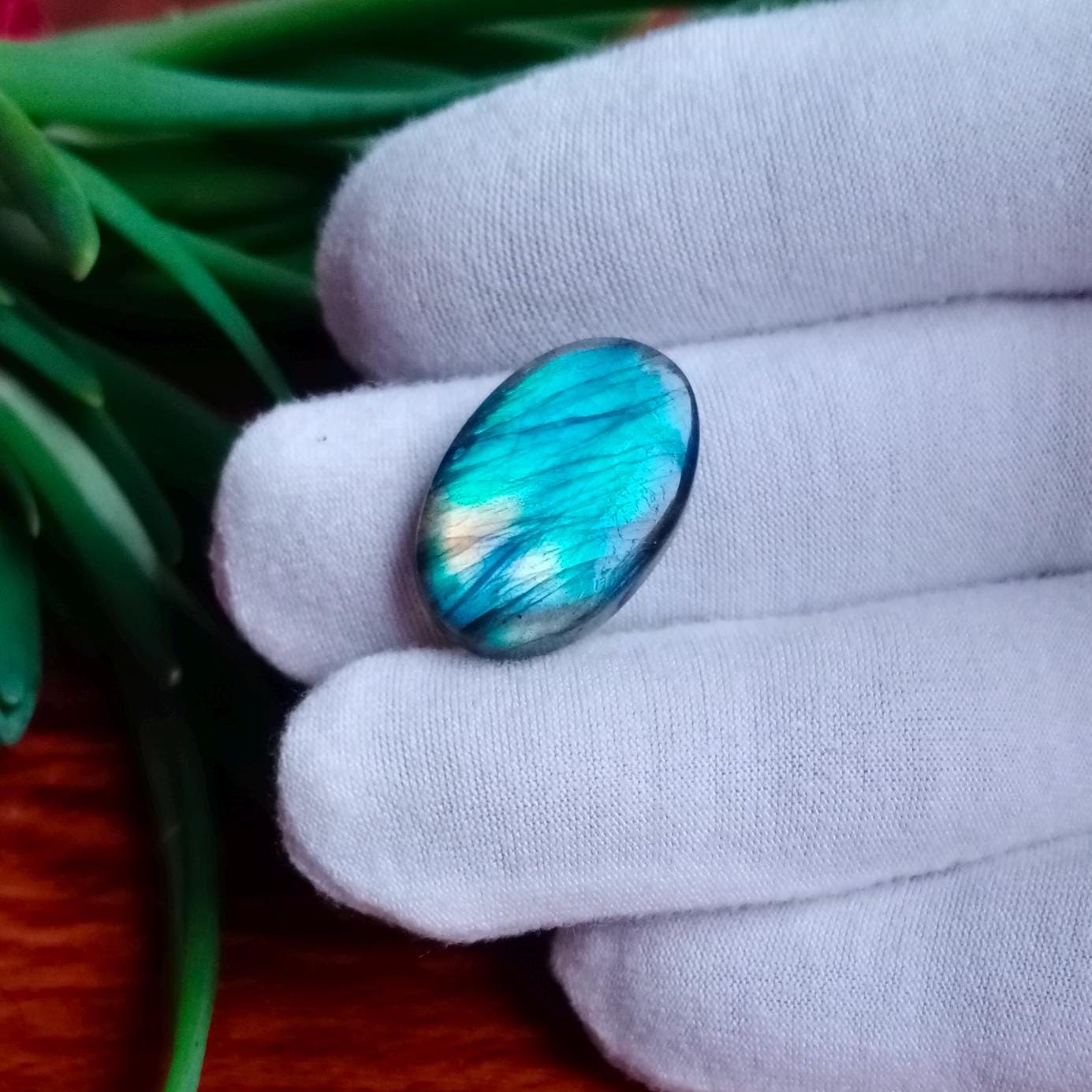 Pendentif En Labradorite Bleue Naturelle Ovale, Monture En Argent Plaqué – Fait Main En Inde