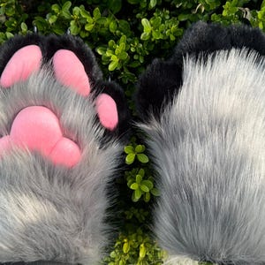 Four Fingers Wolf Paws,Gray and Black Paws,Costume Accessories,Cosplay Paws,Fluffy Paws,Aritificial Furry Paws,Realistic Paws