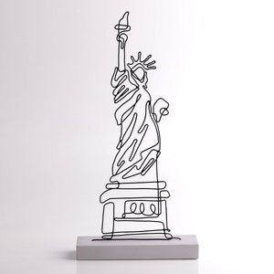 Wire Art Statue of Liberty / Wire Sculpture Figure Art Decor Handmade / Metal Sculpture / Office decor / Abstract Line Art / Home deco image 2