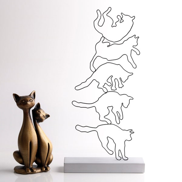 Cat wire Sculpture, Shelf Decor, Wire art, Metal Sculpture, Tabletop deco, Home Office Decor, Abstract sculpture, Modern art, minimalist