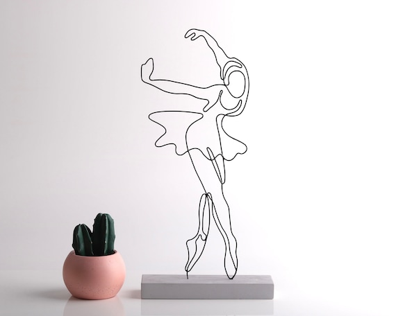 ワイヤーアート「ダンス」