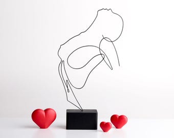 Handmade Abstract Woman Wire Sculpture, Minimalist Metal Line Art Decor, Modern Female Figure,