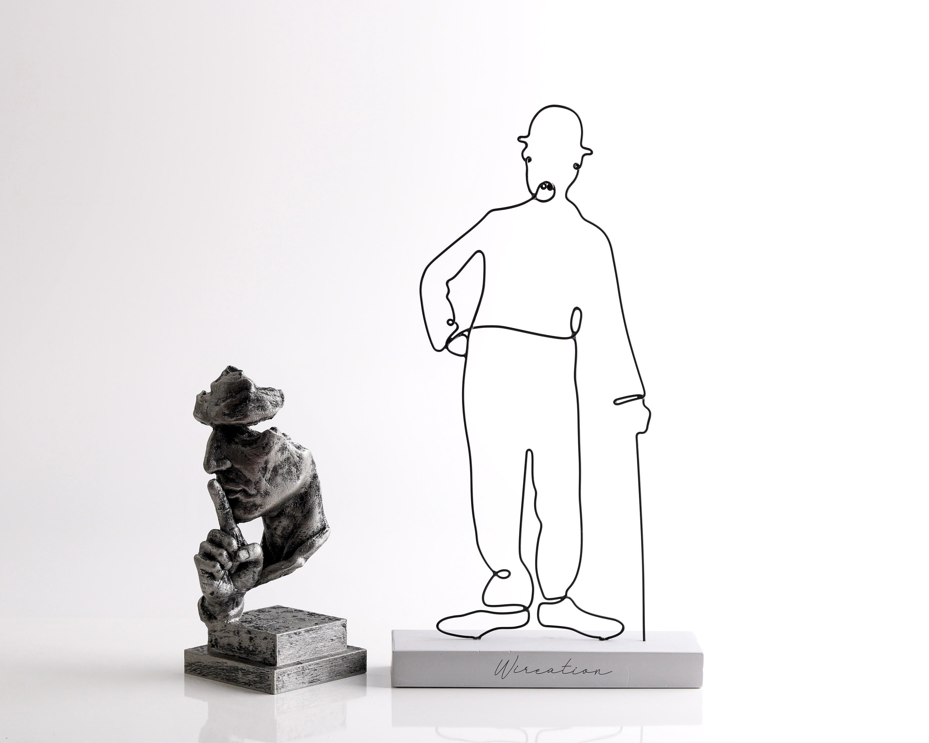 Chaplin line art - Etsy 日本