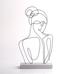 Wire Art Woman Sculpture / Décor détagère / Décor de table / Cadeau fait à la main / Sculpture minimaliste / Abstrait / Décoration intérieure / Décoration de bureau image 2