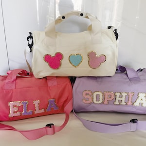 Personalisierte Tanztasche für Mädchen, Chenille Brief Reisetasche für Kinder, Reisetasche Weekender Bag, wasserdichte Tanztasche angenäht