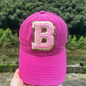Sombreros juveniles Sombrero para padres e hijos con inicial de chenilla personalizada - Gorras con parche de chenilla - Gorras con monograma - Parches del alfabeto de chenilla en gorra juvenil