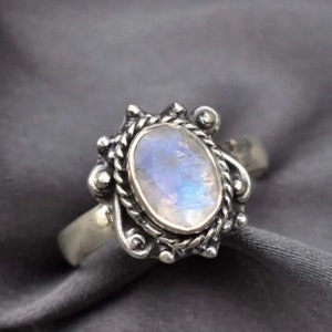 Handmade Moonstone Ring: 925 Sterling Silver Gemstone Ring