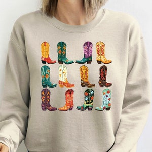 Cowgirl Boots Sweatshirt Country Concert Sweatshirt Western Graphic Sweatshirt for Women Farmer Sweatshirt Western Boots Sweatshirt