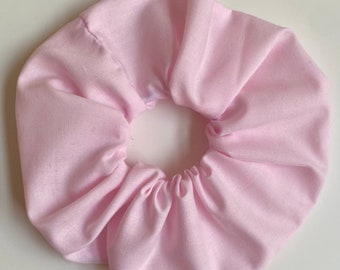 Effen pastelkleurige scrunchie