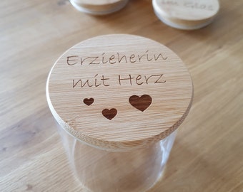 Personalisiertes Vorratsglas aus Glas mit Holzdeckel