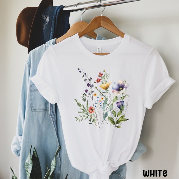 Wildflowers Graphic T-Shirt: Botanical Nature Lover Tee