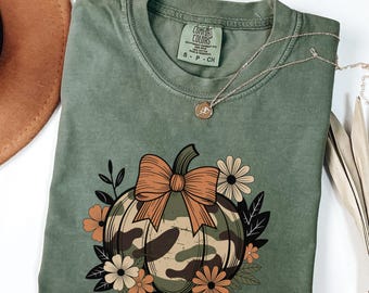 Comfort Colors Floral Camo Pumpkin Shirt, Womens Fall Graphic Tee