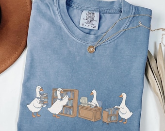 Funny Librarian Goose Shirt, Book Lover Gift, Library Humor Tee, Vintage Style Comfort Colors