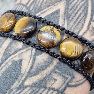 OEIL DE TIGRE - Pierre de protection, bracelet en cristal filant, bijoux en pierres précieuses, bijoux en macramé, cadenas en argent, fermoir à ardillon