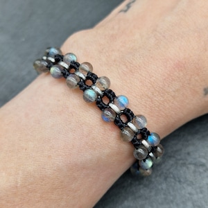 LABRADORITE - FUSION BRACELET sterling silver & macrame gemstone bracelet, 4mm crystal beads, oxidised 925 belcher chain and magnetic lock