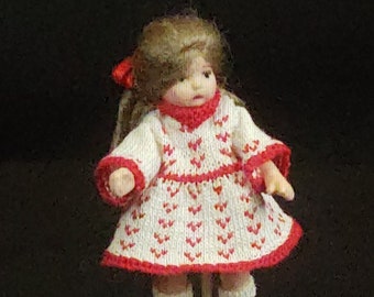 2.75" Dollhouse doll "Simone" -Red/white outfit