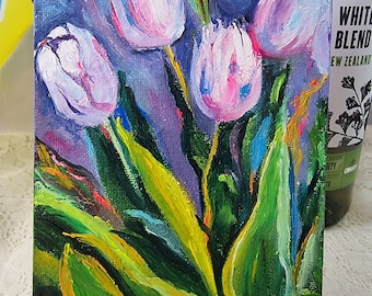 Maravilloso pequeño ramo de tulipanes de color rosa brillante. Pintura original al óleo con caballete. Artista ucraniano