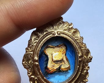 Miniatuur beboterde toastolieverfschilderij: originele voedselkunst in gouden lijst