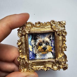 Mini pintura a óleo original Yorkshire Terrier • 1,6 x 1,6 pol • Retrato realista de cachorro • Moldura dourada • Arte de animal de estimação • Retrato de animal de estimação personalizado, arte animal