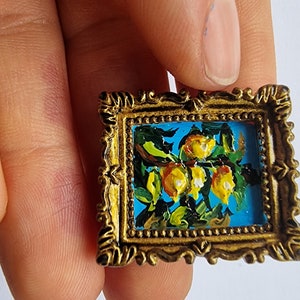 Pintura a óleo em miniatura pintada à mão de limões, 0,59 x 0,79 polegadas, arte realista em moldura dourada vintage com ímã, perfeita para casas de bonecas