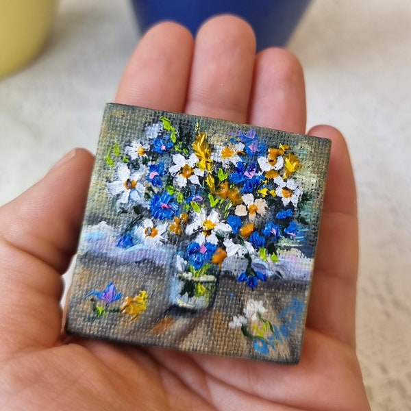 Tiny bouquet of wildflowers with daisies. Oil small original  painting.Flower oil art. Mini canvas with easel. Ukrainian artist