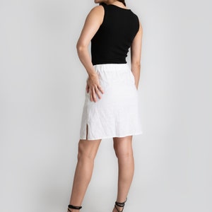 Minijupe en lin blanche Jupe en lin avec poches latérales 100 % pur lin Jupe pour femme jupe en lin pour femme vêtements pour femmes image 8