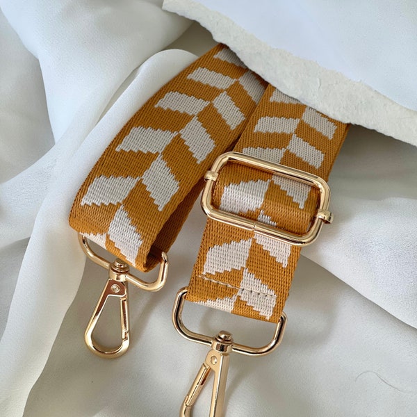 Tennessee Beaded Purse Strap main image 1