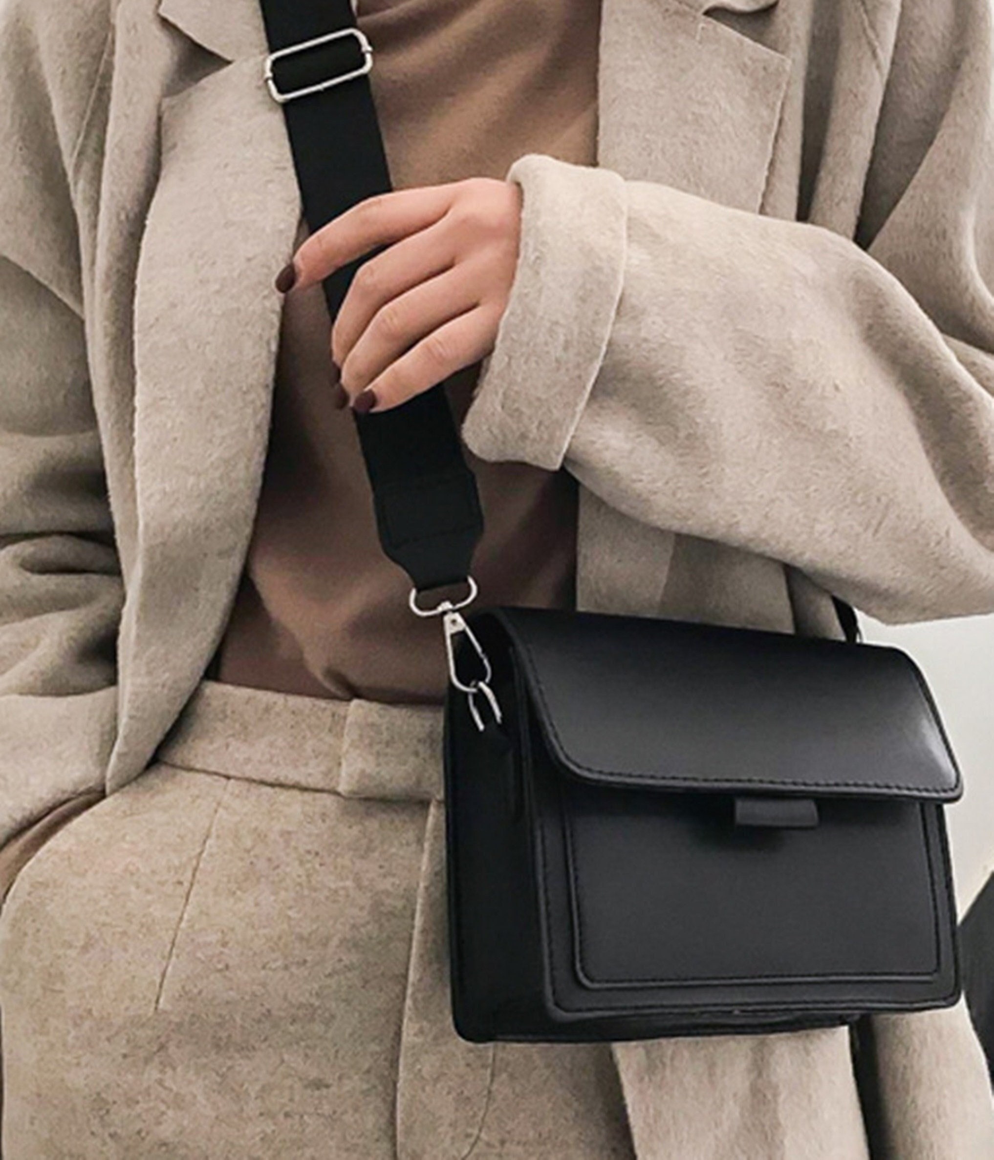 Women's All Seasons Pu Leather Classic Style Underarm Bag