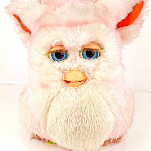 Furby Strawberry Swirl 2005 WORKING Pink and White Ultra