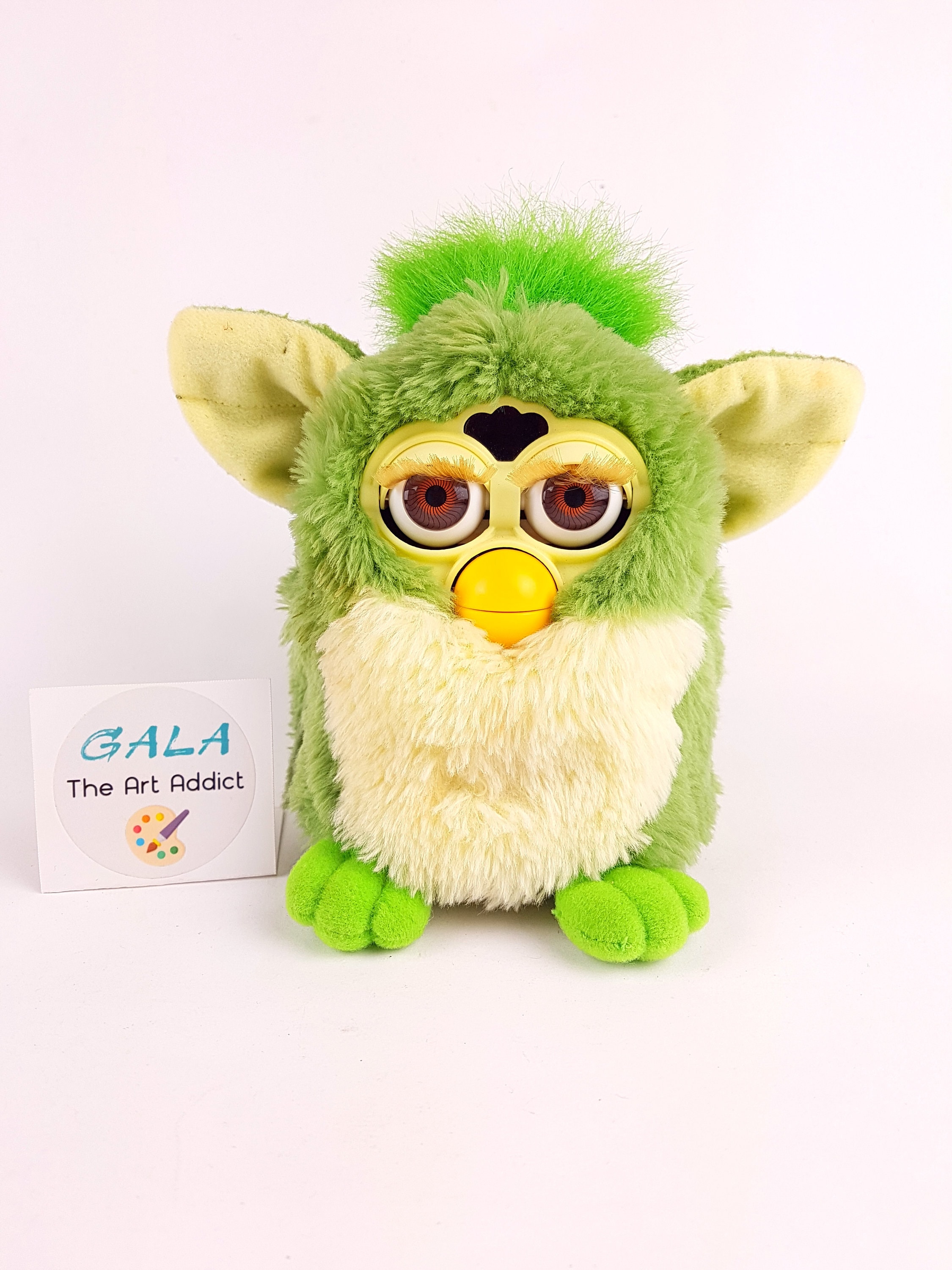 Attention '90s Kids: Furby is Back and Cuter Than Ever