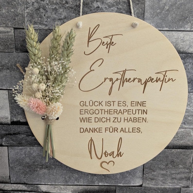 Occupational Therapist Thank You Gift – Personalized Wall Sign / Wooden Sign with Dried Flowers, Thank You Best Occupational Therapist image 1