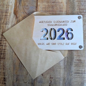 Schulabschluss Geschenk, Personalisierte Holzkarte, Geldgeschenk zum Schulabschluss, Geldgeschenkarte mit Namen Abschluss Schule Bild 3
