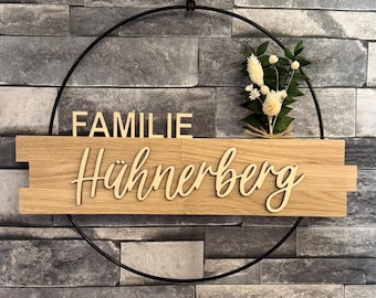 Personalized door wreath, door sign – wall sign with dried flowers, metal ring 25 cm, oak wood elements and wooden name.