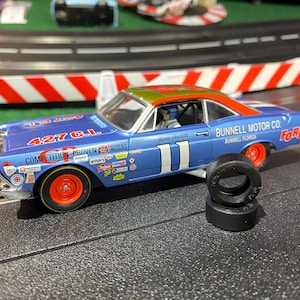 Revell Monogram Classic NASCAR Ford, Plymouth, Dodge Tires (1 Pair, Size 205x75x130/40-18)