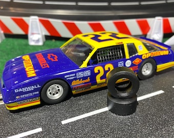 Scalextric Camaro IROC-Z, Chevrolet Monte Carlo & Ford Thunderbird Stock Cars Rear Tires (1 Pair, Size 215x95x125/55-12)