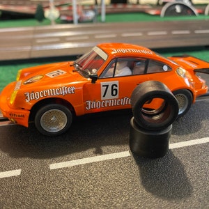 Scalextric Porsche 911 Carrera RSR 3.0 Rear Tires (1 Pair)