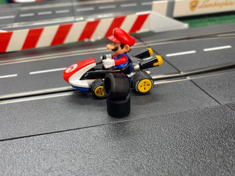 Toad Mario Rear End Carrera GO!!! Mario Kart 8 Rear Tires Mario, Luigi, Yoshi, Toad (1 Pair ...