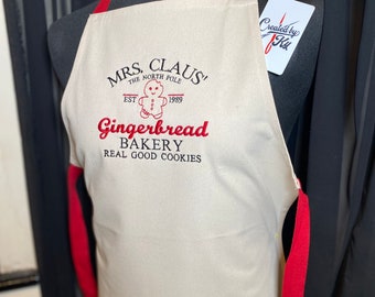 Kids Apron - Mrs. Claus Baking Gingerbread - Fairtrade - Crafting - Cooking - Natural - Embroidered