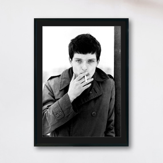 Joy Division Ian Curtis 公式ポスター＋額縁 Ian Curtis of Joy Division by Marc Tilli | Photography