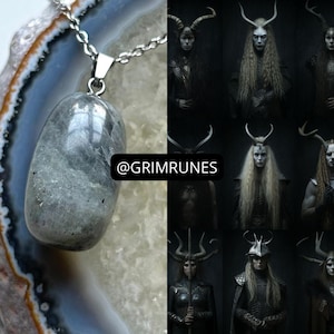 Völuspá&#39;s Gateway Spell Enchanced Necklace