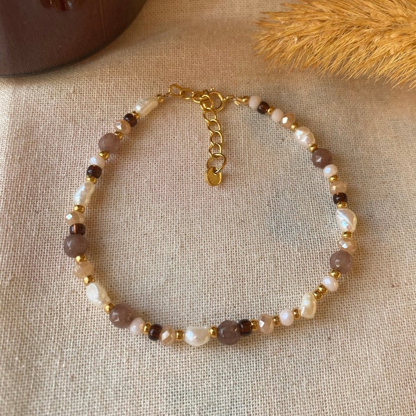 bracelet perlé coloré fait à la main | marron beige blanc or | bracelet d'automne
