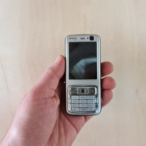 Nokia N73 CellPhone. Works