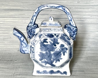 Decorative Blue & White Chinoiserie Mini Teapot